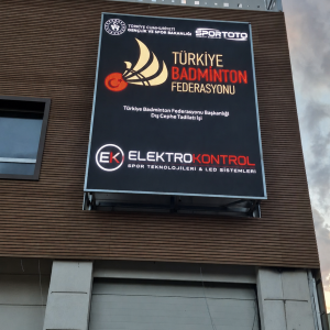 led ekran